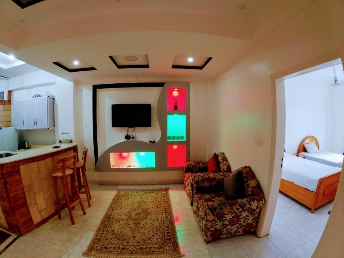 Tara Apartments Луксор Екстериор снимка