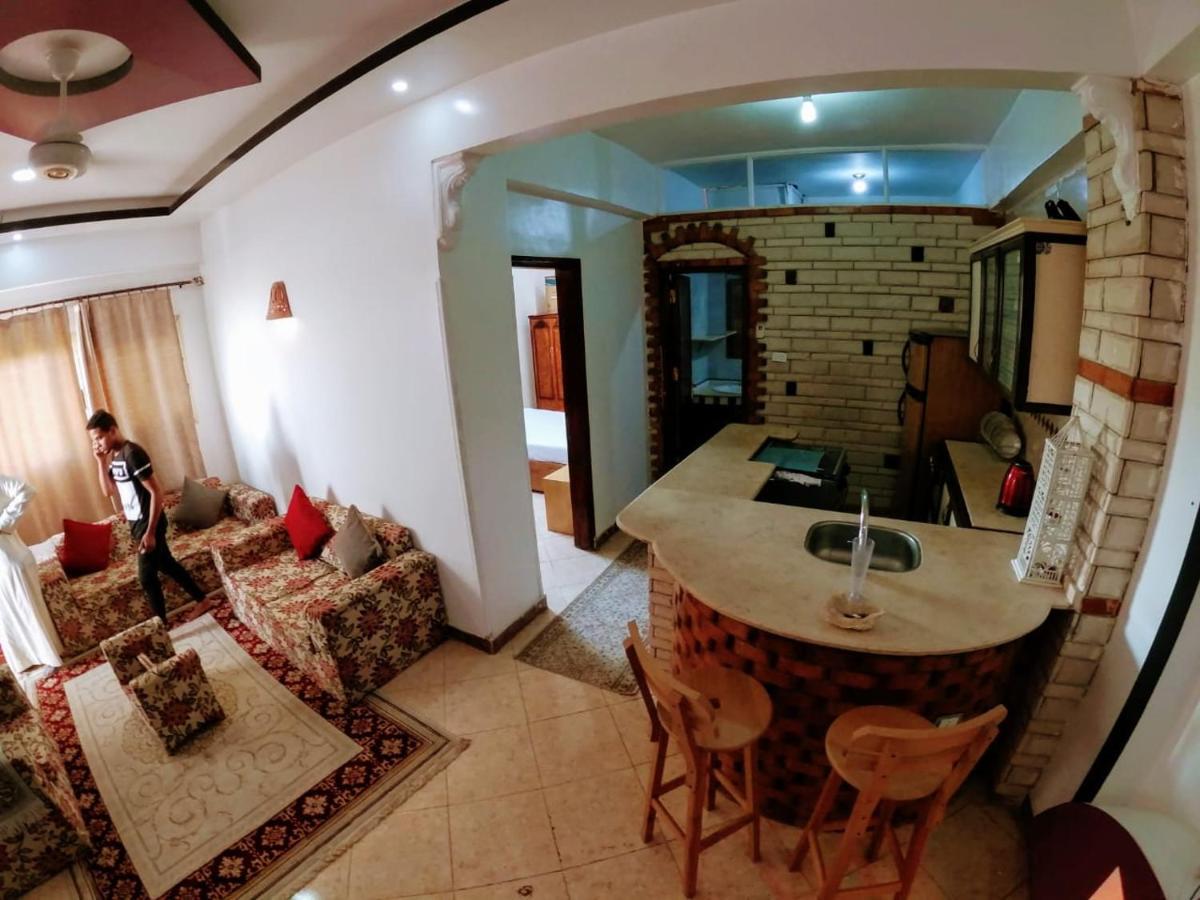 Tara Apartments Луксор Екстериор снимка