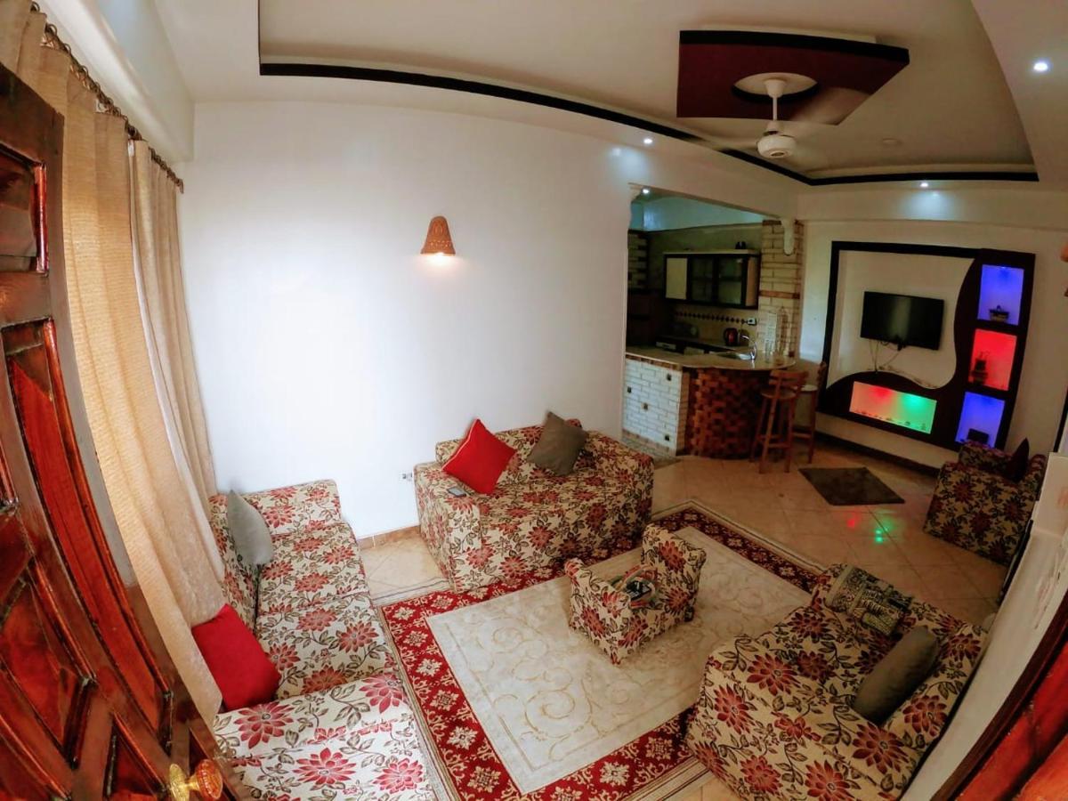 Tara Apartments Луксор Екстериор снимка